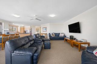 Topviews - Bonny Hills - 3