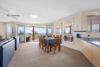 Topviews - Bonny Hills - 4