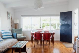 Coastal Cottage, Stay longer for less. Book 3 nights or more to receive 1 night for free. - Narrawallee - 1