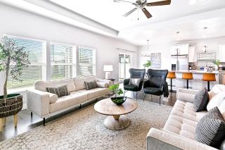 Exquisite 3BD 2BA Vacation Nest by The Village at Meridian - Meridian - 0