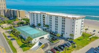 Beach Oasis 601 Gorgeous Ocean front Ocean view for 10 sleeps up to 15 - Daytona Beach - 9