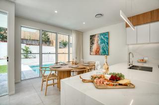 Essence Peregian Beach Resort - Saltbush 5 Bedroom Luxury Home with Private Pool - Peregian Beach - 8