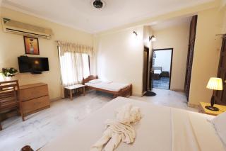 Metropolitan Serviced Villa - 1