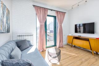 HCG Art'Muse Apartment - Batumi - 9