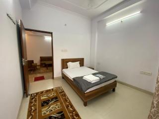 Orchid Apartments - Lucknow - 9