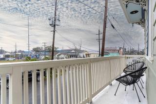 Sophisticated Salcedo Mid-city Living Balcony - New Orleans - 7