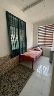 Homestay D'Putra Bertam - Homestay Kolam Bajet - Kepala Batas - 3