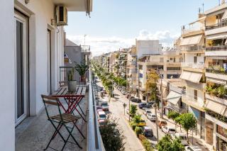 Charming Central Apt with Parking 3 - Athens - 9