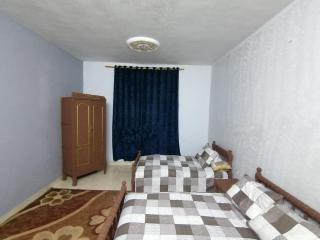 6 Al-Madrasa Street, from Abu Al-Hol Street, Al-Haram Al-Siyahi - Il Cairo - 5