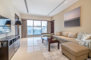 Spacious 2BDR Apartment in Business Bay Habtoor City - Dubai - 8