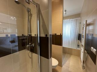 C028-Nice apartment with terrace - close to the beach - Cannes - 2