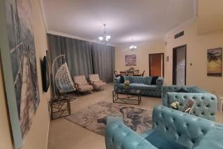 LuxeHome where blue sea & white sands greets you - Ajman - 7