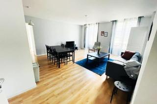 Appartement 4 chambres spacieux et lumineux - Orléans - 1
