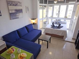 Garajonay studio apartment in the center of Torremolinos BY NAMASTE ELITE - Torremolinos - 7