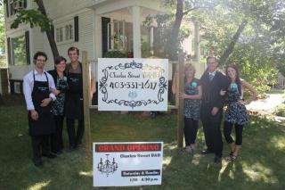 Charles Street Vacation Home - Lethbridge - 1