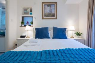 Tsim ShaTsui Luxury 3bedroom Apartment near MTR！ - 1