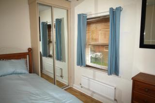 Doncaster - Town Centre - 2 Bedrooms & Sofa Bed - Balcony - Lift Access - Very Quiet Location - Doncaster - 3