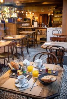 Hotel Beaulieu Lyon Charbonnières - Charbonnières-les-Bains - 7