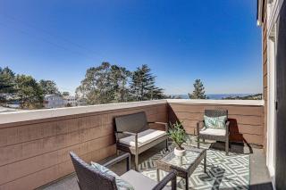 @ Marbella Lane - Modern 3BR Home w/ Ocean Views - Pacifica - 0