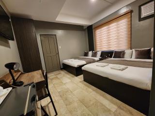 Grayhouse Inn Tagaytay - Tagaytay - 7