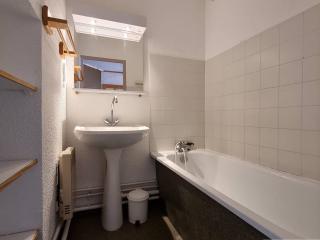 Appartement 2 pièces avec coin nuit, balcon exposé Sud-Ouest, parking gratuit, proche commerces et pistes - FR-1-525-263 - Le Dévoluy - 5