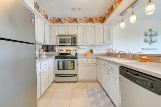 Walk to Beach Gem with Balcony in Sea Grove Resort - Myrtle Beach - 2