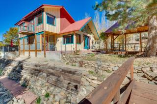 Riverside Retreat with Screened Porch 6 Mi to Taos! - Taos - 9