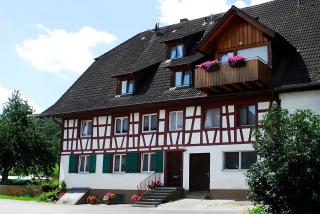Mayer Burghöfe - Owingen - 1