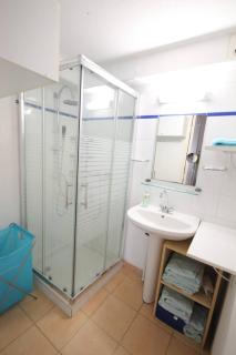 Jolie Maison T3 mezzanine climatisée avec veranda, 4 à 5 couchages, terrasse clôturée, WIFI inclus, Résidence LES MARINES, 200m de la plage LRMA68B - Portiragnes - 4