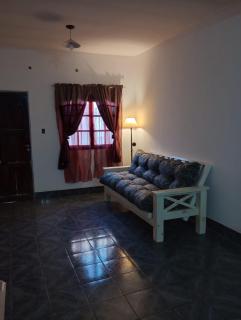 CASA CON COCHERA, HASTA 7 PERSONAS - Las Heras - 1
