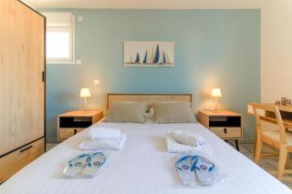 SELECT' -T3 au coeur du Lavandou à proximité des commerces et des plages avec parking et piscine - EDEN-E31 - Le Lavandou - 4