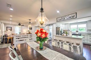 Little Farmhouse 3BR, 2BA Near Wineries - 4