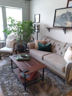 Cozy Getaway in Lincoln! - - 0