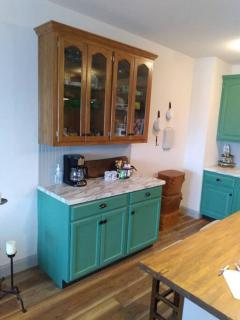 Cozy Getaway in Lincoln! - - 6