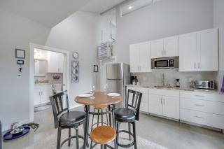 Stunning Texas Studio Less Than 1 Mi to Canyon Lake! - 6