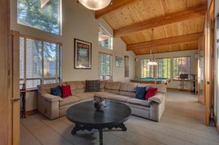 Fireside Lodge- Hot Tub- Pool Table- Ski Shuttle- Amenity Access - Truckee - 0