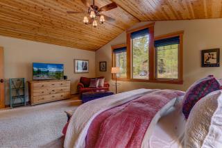 High Country Lodge - Hot Tub, Amenities Access, Shuffleboard and Horse Shoe Pit - Truckee - 5