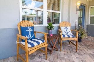 107-Waterfront-Walk to beach-Lovely - St Pete Beach - 5