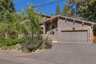 High Sierra at Dollar Point - Private Hot Tub, Close to Ski Resorts, Pet Friendly! - Tahoe City - 6