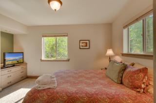 High Sierra at Dollar Point - Private Hot Tub, Close to Ski Resorts, Pet Friendly! - Tahoe City - 1