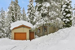 Mariposa Heights at Alpine - Ski Shuttle to Slopes- Fireplace- Forest Views - 9