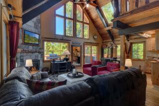 Lazy Bear's Lodge By Tahoe Getaways - Remodeled 3 BR w Hot Tub! - 5