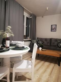 Czwarte Piętro - 4