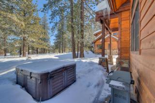 Mountain Majesty at Grays Crossing - Luxury 4BR 4BA w Private Hot Tub - 9