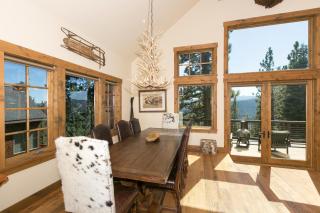 Overlook Lake View Lodge by Tahoe Getaways- Dog Friendly, HOA, Sauna, Hot Tub, Views of Donner Lake - 1