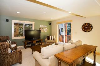 Red Cedar on North Shore - Beautiful 3BR w Gorgeous Furnishings in Tahoe City - Tahoe City - 4