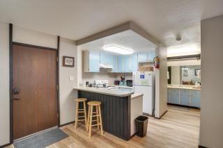 Walkable Brian Head Condo Steps to Ski Resort! - Brian Head - 3