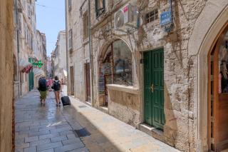 Apartment Mirta - Split - 0