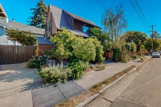 Hygge House - Berkeley - 0