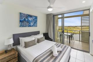 North Shore Oceanside Kawana - Kawana Waters - 3